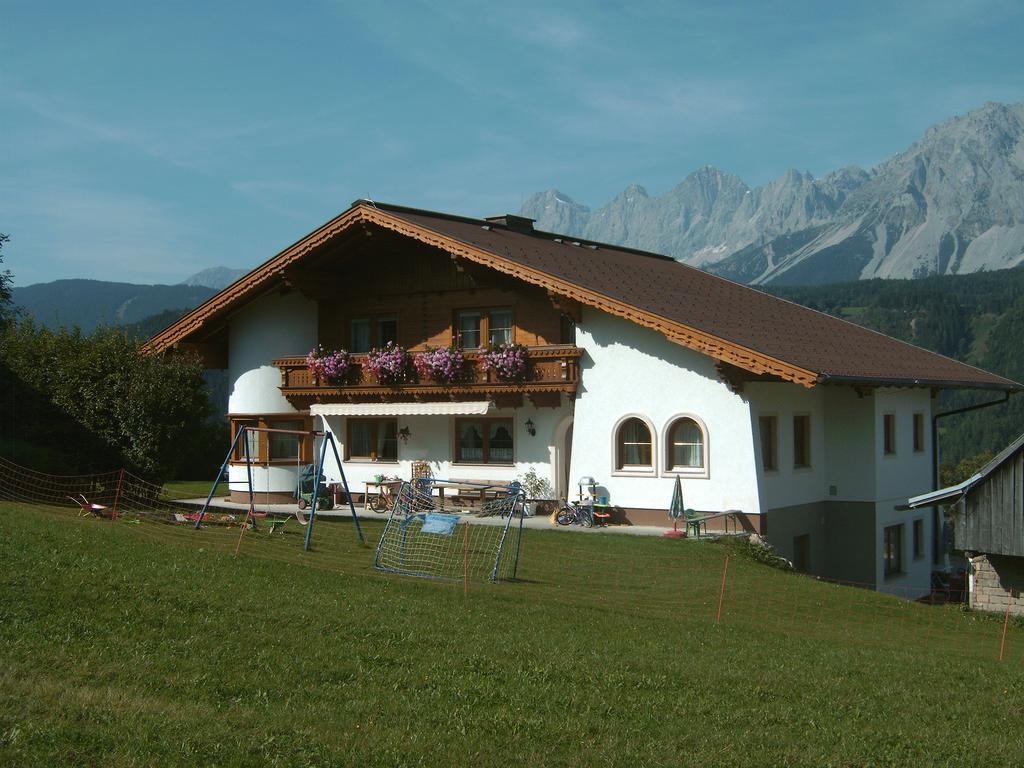 Ferienhaus u. Appartement Knauss Schladming Exterior foto